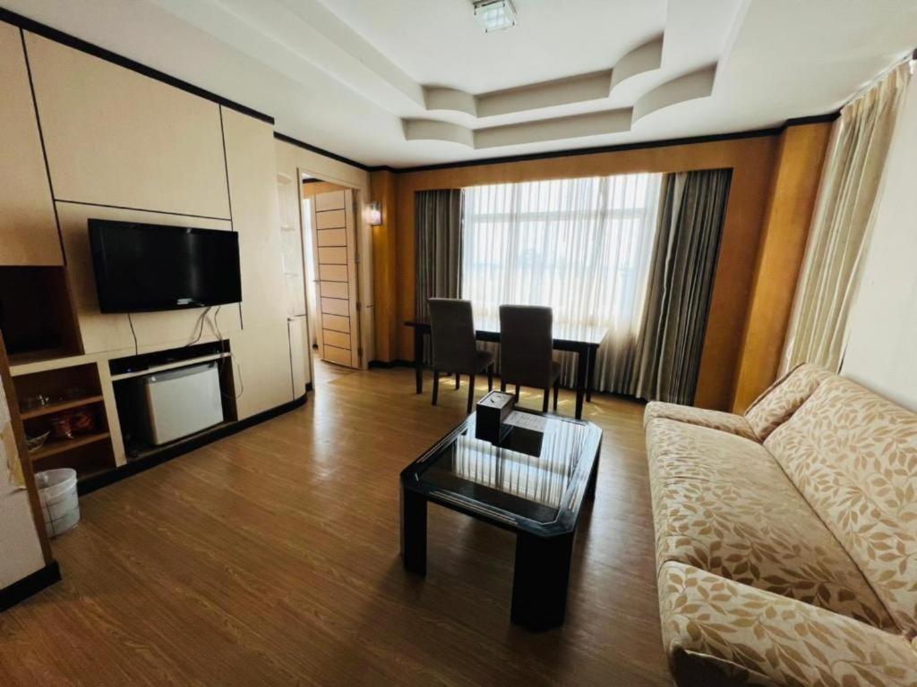 Western Grand Hotel Ratchaburi Ban Bang Kra Exterior photo