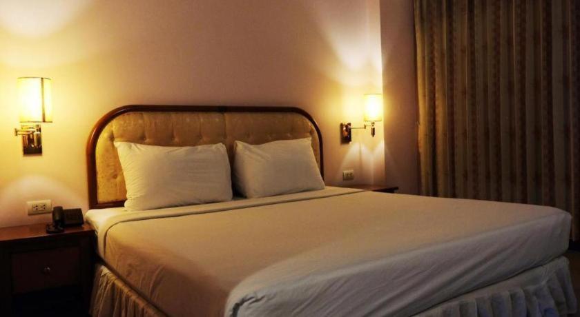 Western Grand Hotel Ratchaburi Ban Bang Kra Exterior photo