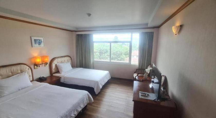 Western Grand Hotel Ratchaburi Ban Bang Kra Exterior photo